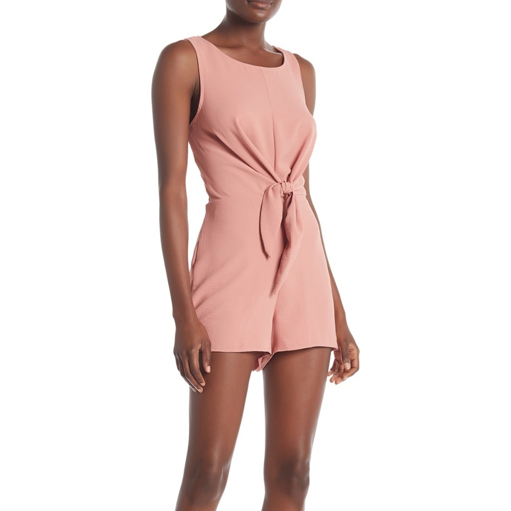 EVERLY Woven Tie Front Romper - Mauve